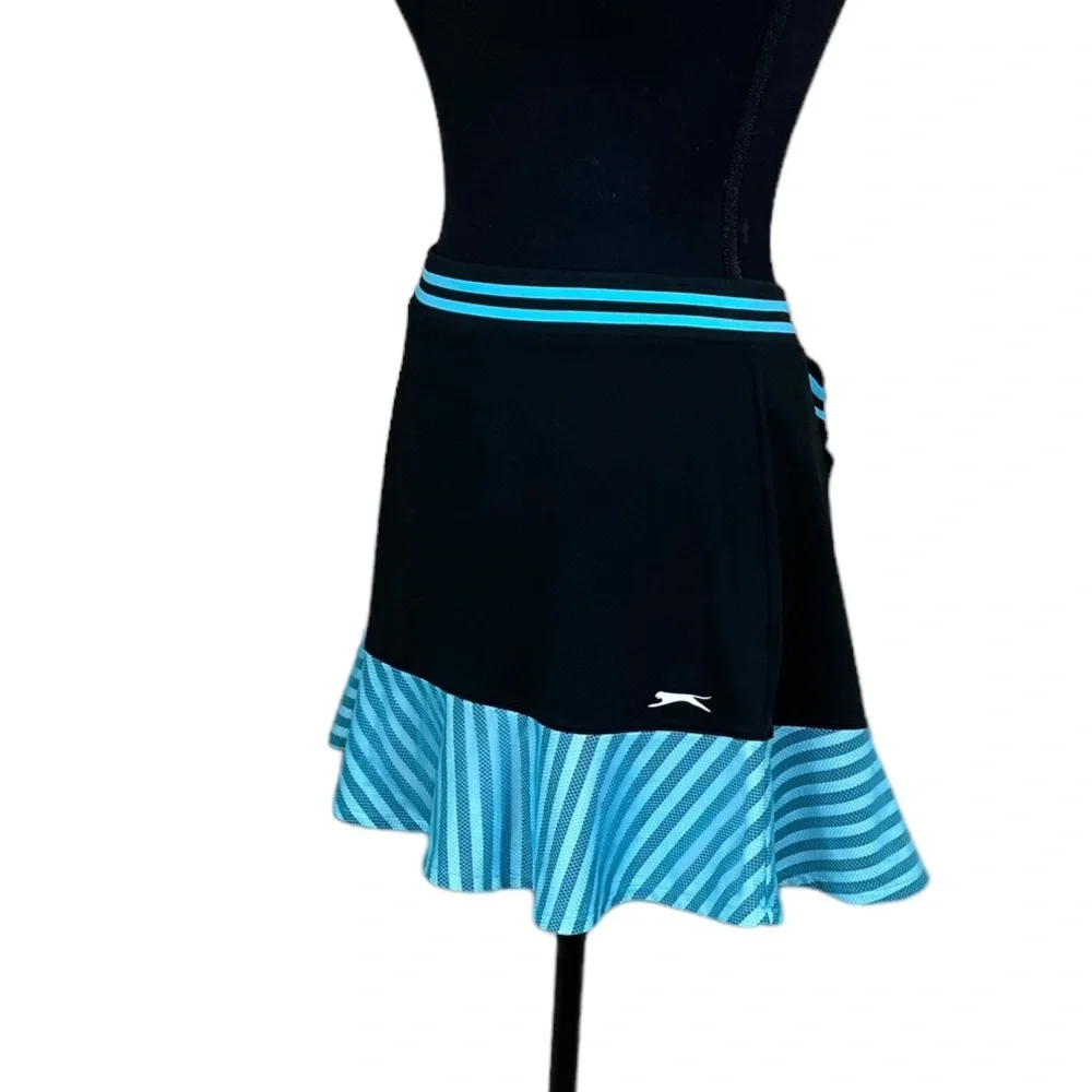 Slazenger “City Lights” Knit Printed Ruffle Golf Tennis Skort (A)